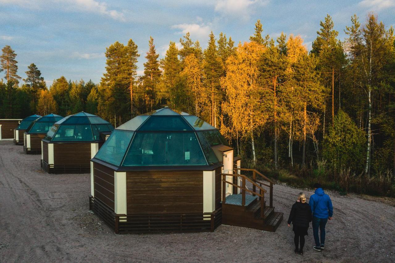 Arctic Snowhotel & Glass Igloos Sinettä Екстериор снимка
