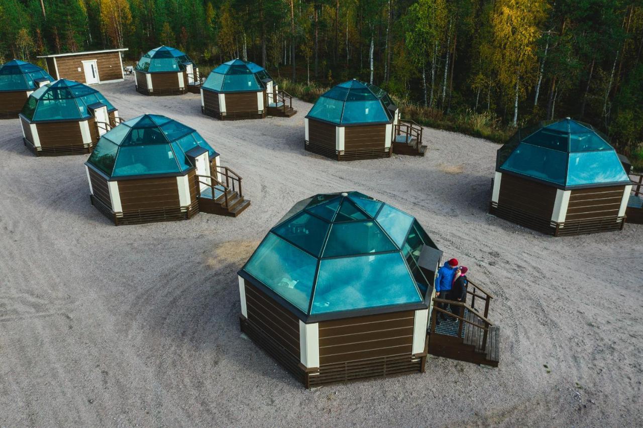 Arctic Snowhotel & Glass Igloos Sinettä Екстериор снимка