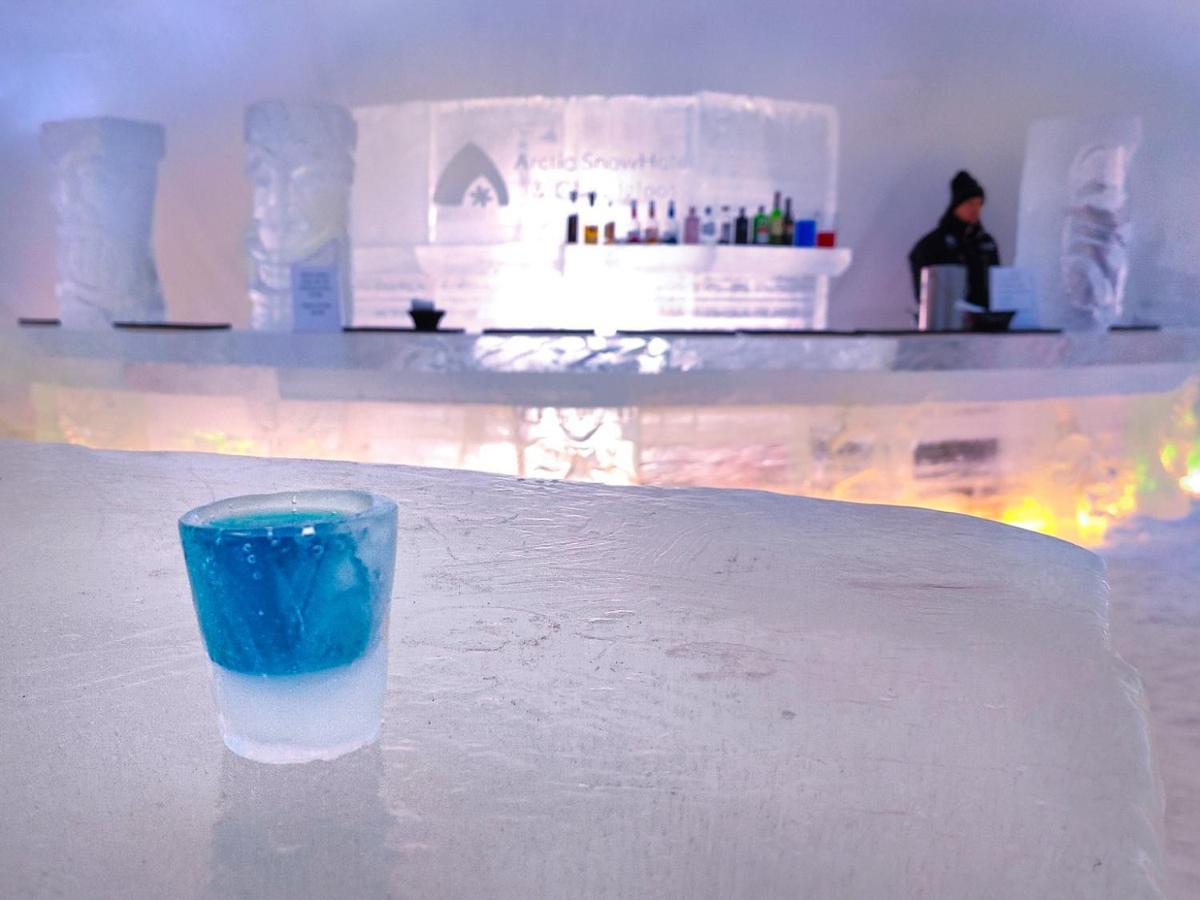 Arctic Snowhotel & Glass Igloos Sinettä Екстериор снимка