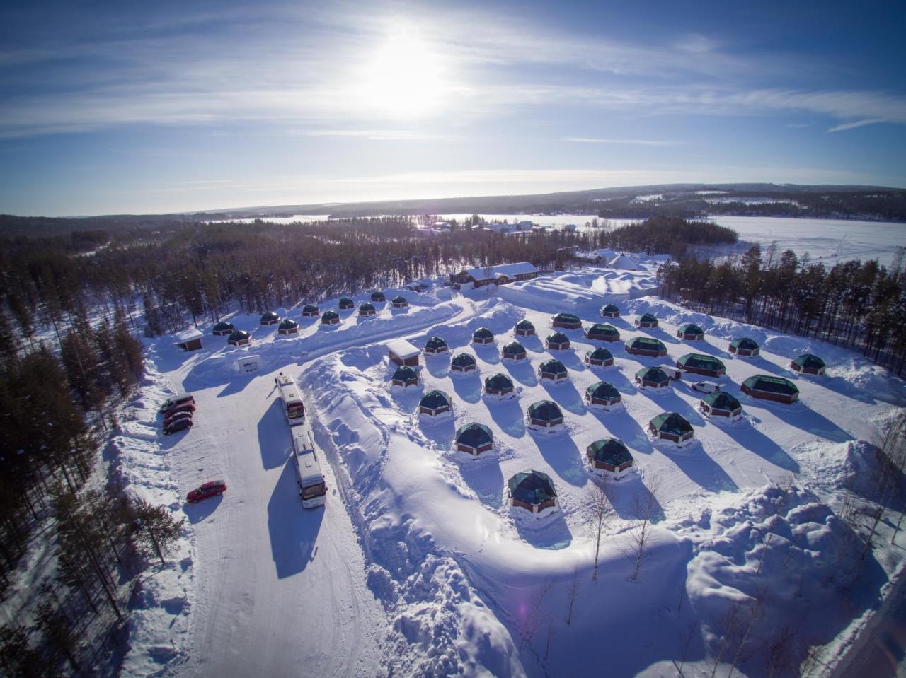 Arctic Snowhotel & Glass Igloos Sinettä Екстериор снимка